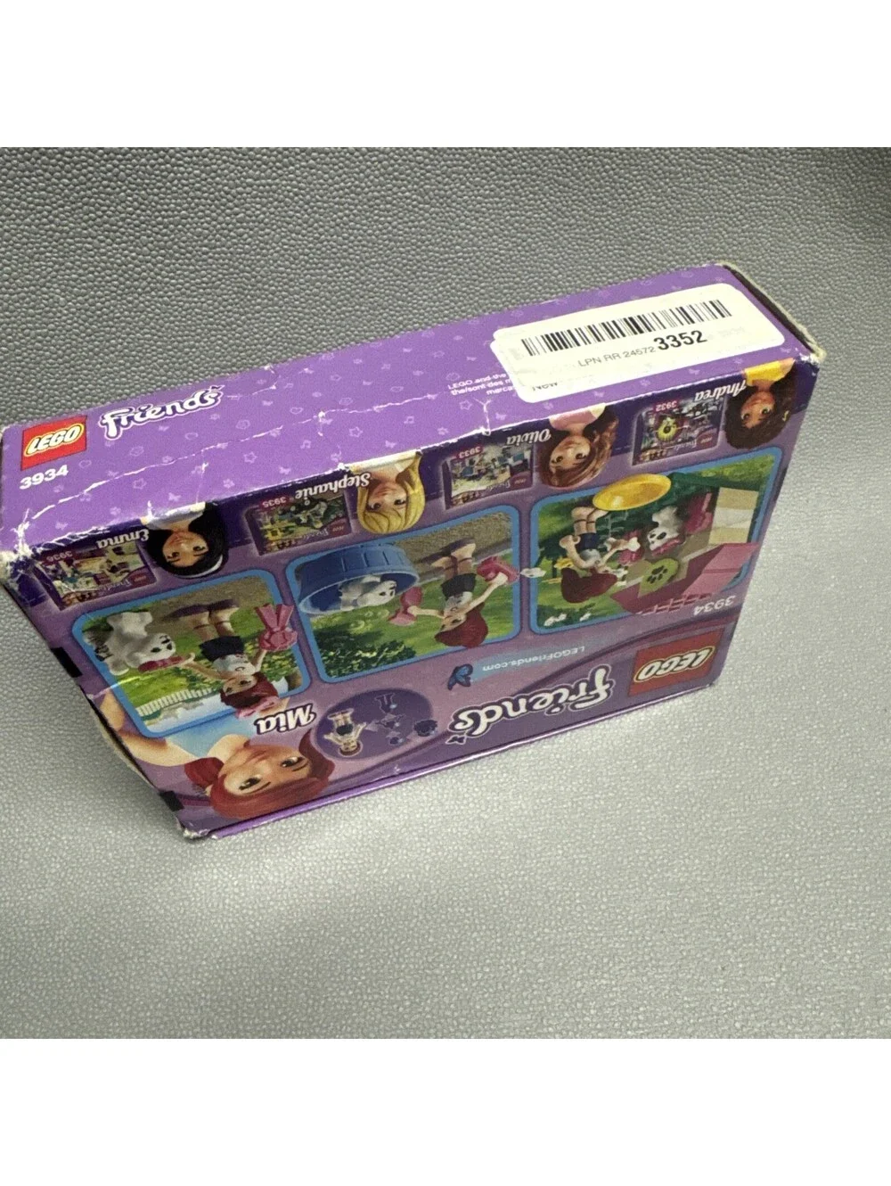 LEGO 3934 Friends Mia's Puppy House Sealed Damaged box